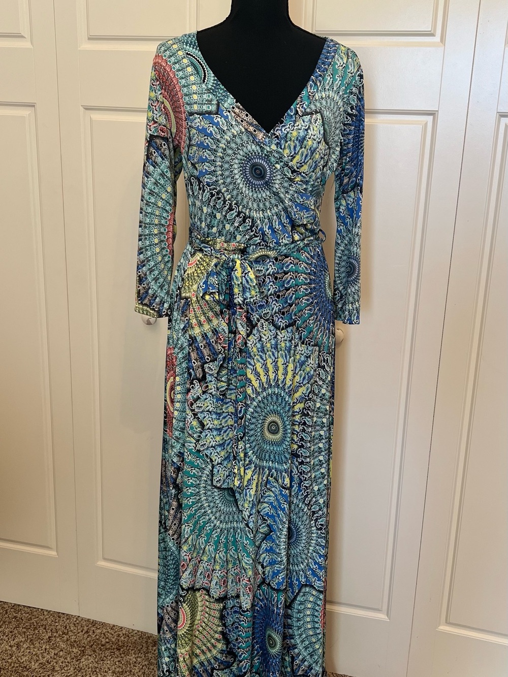 Gorgeous Maxi Dress Sz L